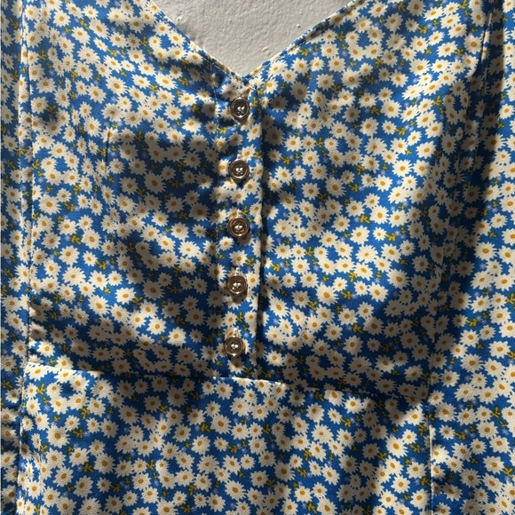 Lulu's Blue and White Floral Midi Dress - Picture 4 of 15